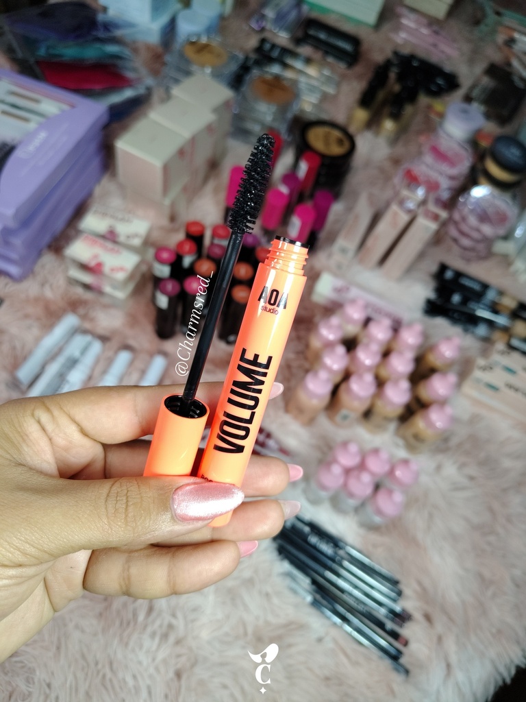 Máscara de pestañas AOA VOLUME 